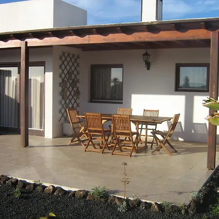 Villalia Burgado Aguaviva Playa Blanca (Lanzarote)