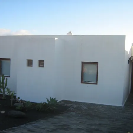 וילה Villalia Burgado Aguaviva *